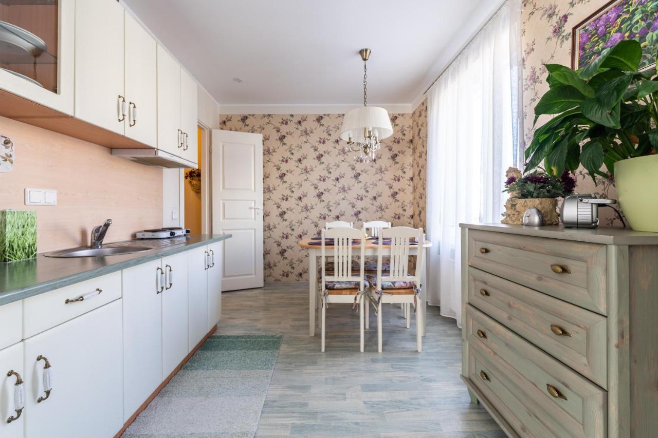 Videviku Villa Apartments Tallinn Exterior photo